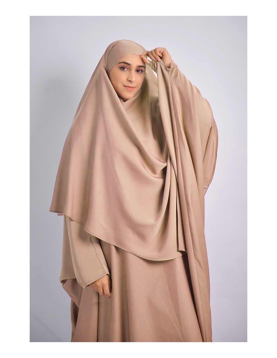  Abaya  Papillon  avec  long khimar  pointe